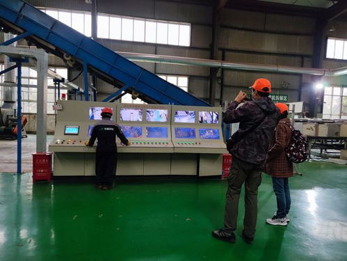 參觀環(huán)保工廠 觀摩水土保護(hù),昆明走進(jìn)自然的公益活動,豐富